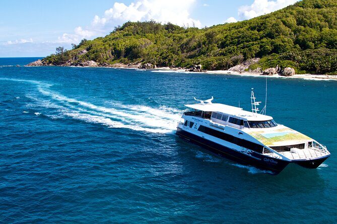 Cat Cocos: La Digue to Mahe Island Fast Ferry - From Inter Island Quay to Mahe: how boarding and drop-off actually work