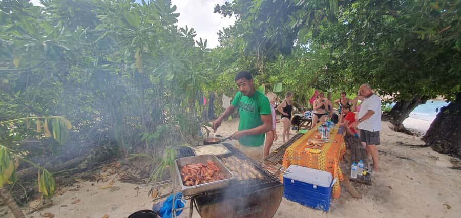 From Praslin: Cousin, Curieuse & St Pierre Islands Day Tour - Timing, transfers, and group size: how to avoid a stressful day
