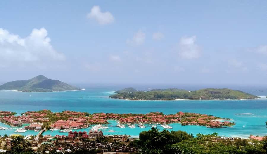 Mahé: Customizable Private Tour of Island with Driver - How Your Driver Makes the Day Work (Without Rushing You)