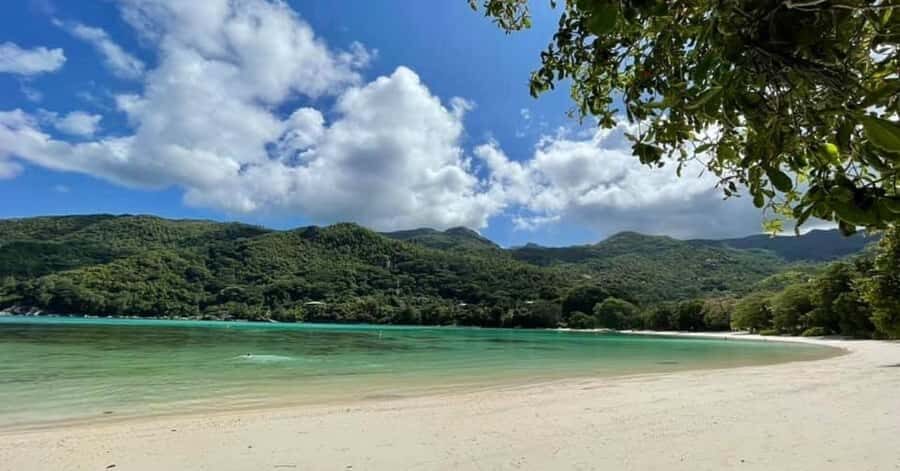 Mahé: Private Customizable Island Tour with Hotel Transfer - Culture and History Stops: Spice, Tea, and the Human Side of Mahé