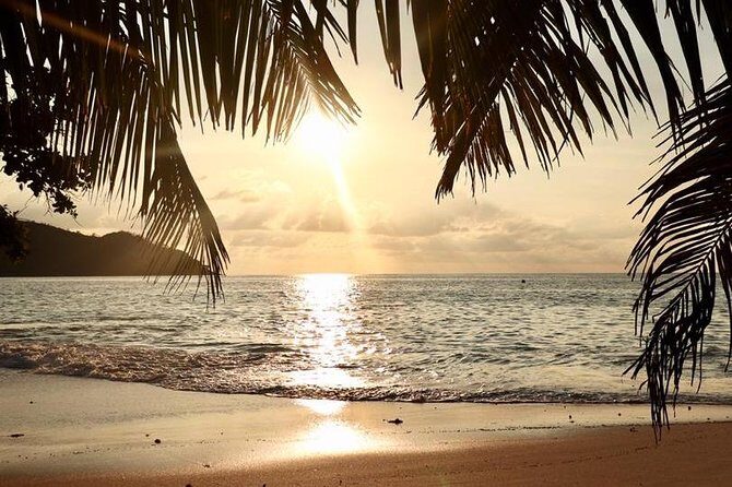 Mahe Private full day tour - The day starts at 9:30 with pickup that sets the tone