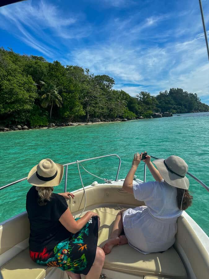 Mahe: Private half-day boat trip at the St.Anne Marine Park - Three snorkeling spots plus reef life that actually comes with variety