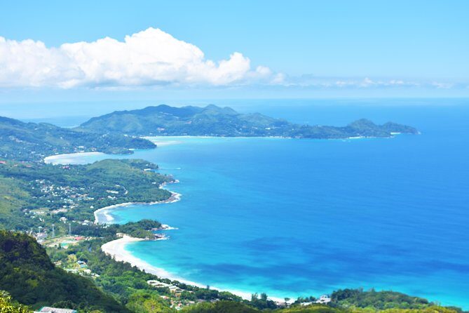 Private Nature Tours & Trail 1 to 5 persons - A Private Pace on a Full-Day Schedule (8 hours) with Pickup