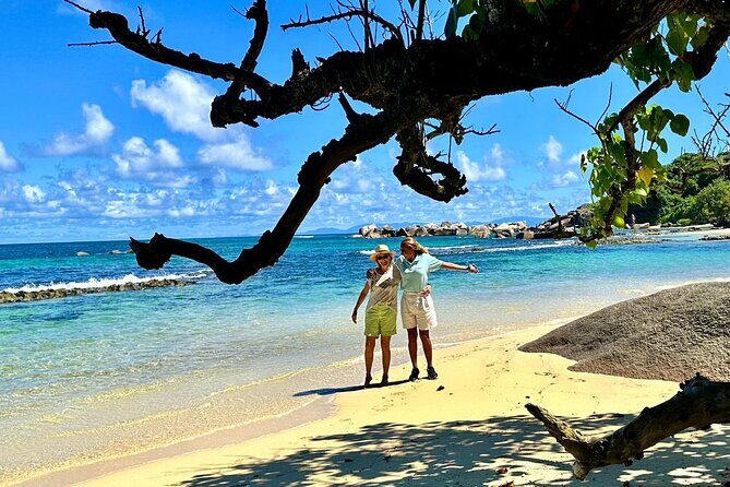 Private Tour of Praslin Island Seychelles - Fond Ferdinand nature reserve: the walk that sets the tone