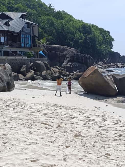 Seychelles Island: Adventurous Mahé Tour - Victoria, clock-tower vibes, and Sir Selwyn Selwyn-Clarke Market